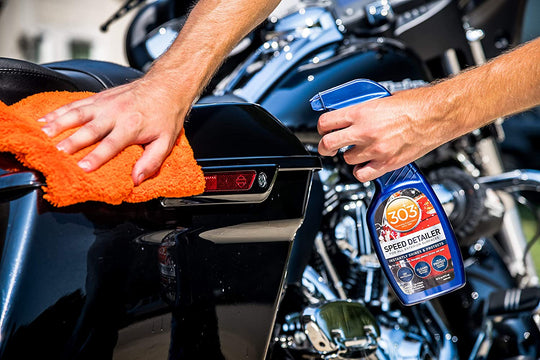 303 Products Speed Detailer - for All Exterior Automotive Surfaces - Instantly Shines and Protects Paint - Cleans between Washes - UV Protection, 16 Fl. Oz. (30216CSR) Packaging May Vary