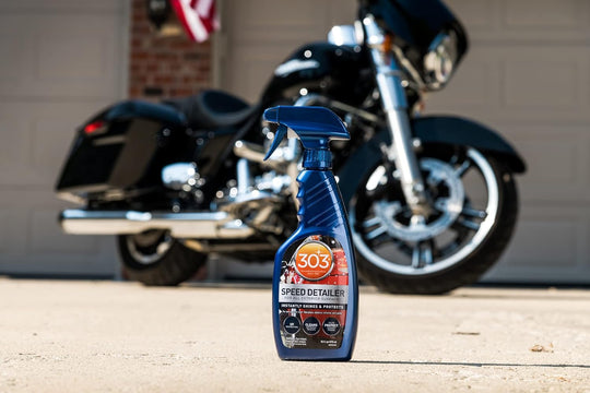 303 Products Speed Detailer - for All Exterior Automotive Surfaces - Instantly Shines and Protects Paint - Cleans between Washes - UV Protection, 16 Fl. Oz. (30216CSR) Packaging May Vary